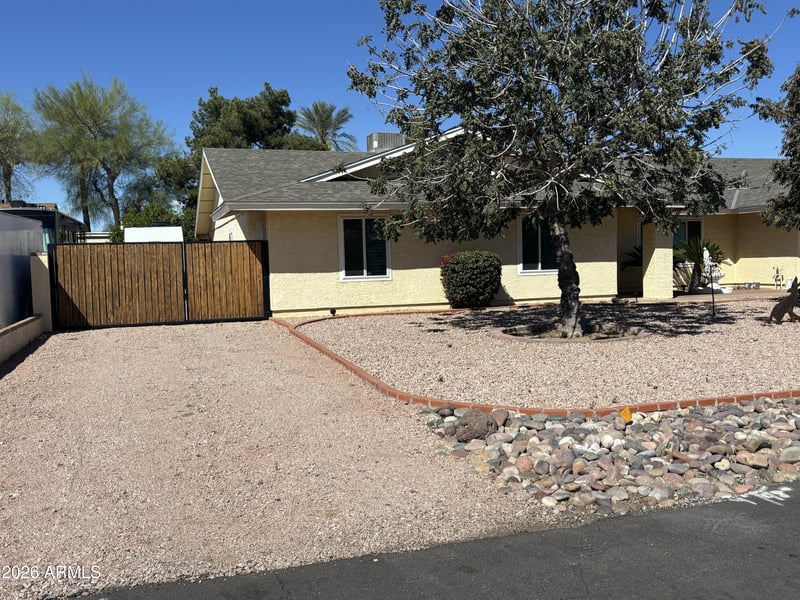 6422 W Villa Theresa Dr, Glendale, AZ 85308