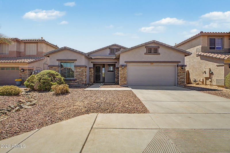 6423 Silver Sage Ln, Phoenix, AZ 85083