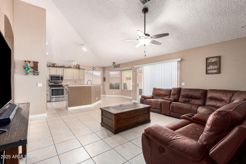 6424 E Quartz St, Mesa, AZ 85215