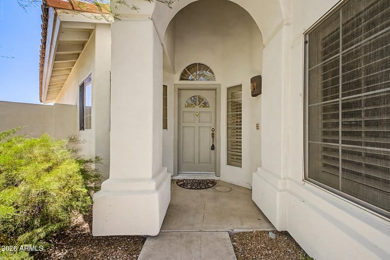 6425 E Redmont Dr, Mesa, AZ 85215