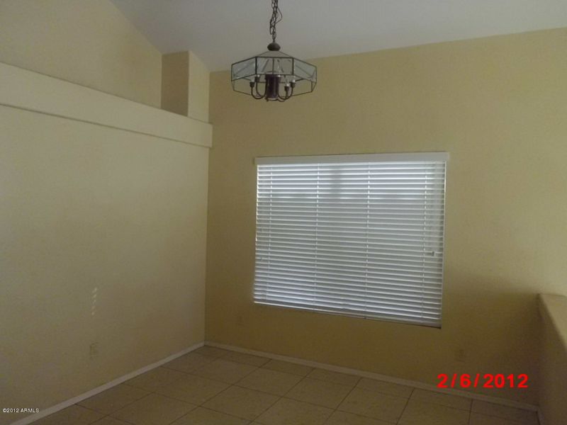 6425 N 77th Dr, Glendale, AZ 85303