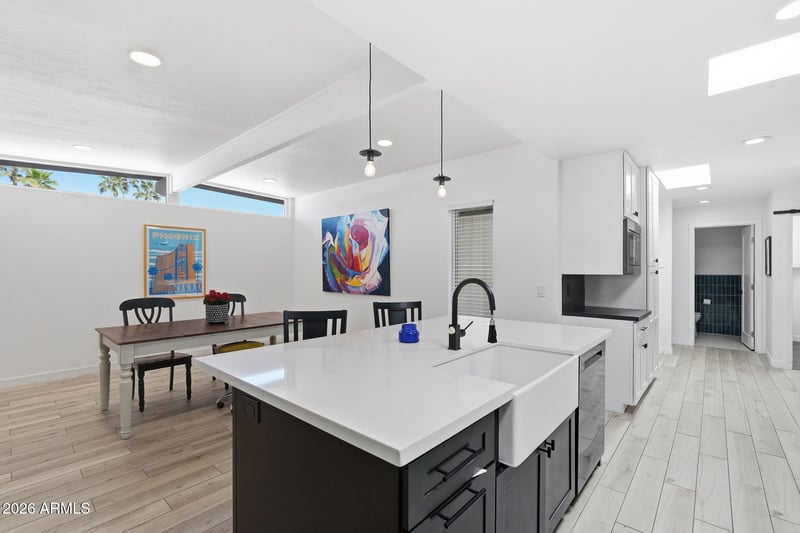 6425 Parkview Dr, Scottsdale, AZ 85257