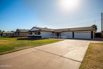 6425 W Campbell Ave, Phoenix, AZ 85033