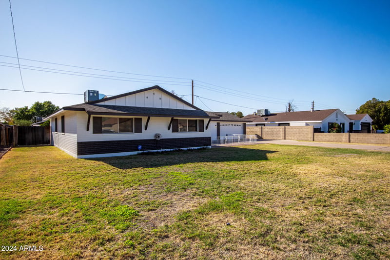 6425 W Campbell Ave, Phoenix, AZ 85033