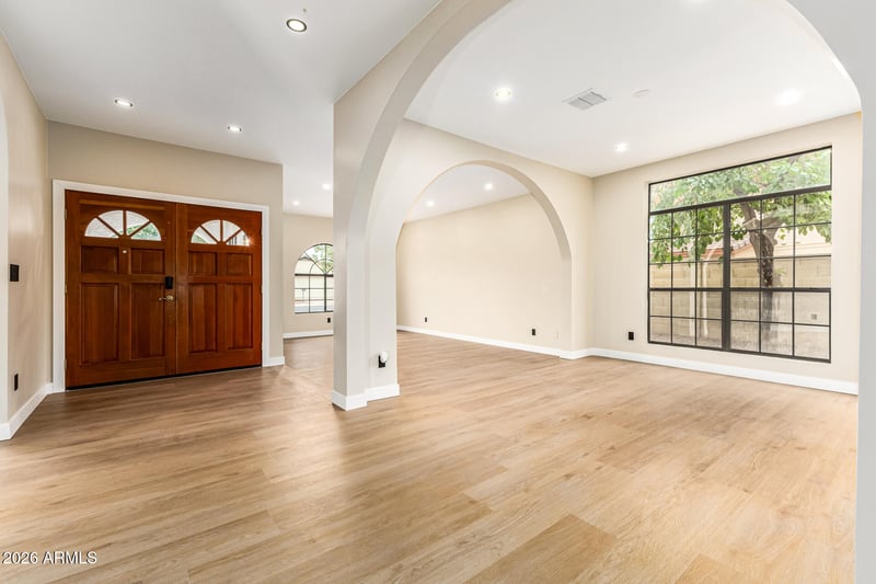 6425 W Crocus Dr, Glendale, AZ 85306