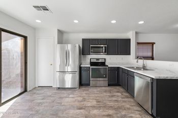 6425 W Harwell Rd, Laveen, AZ 85339