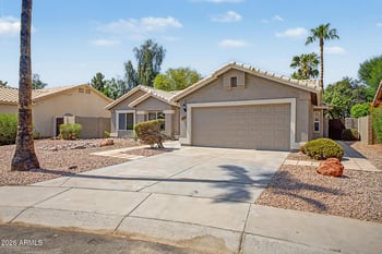 6425 Irma Ln, Glendale, AZ 85308