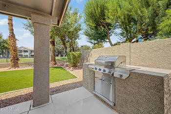 6425 Irma Ln, Glendale, AZ 85308