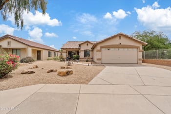 6425 Magnolia St, Phoenix, AZ 85043