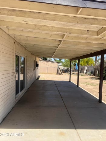 6425 Rose Ln, Glendale, AZ 85301