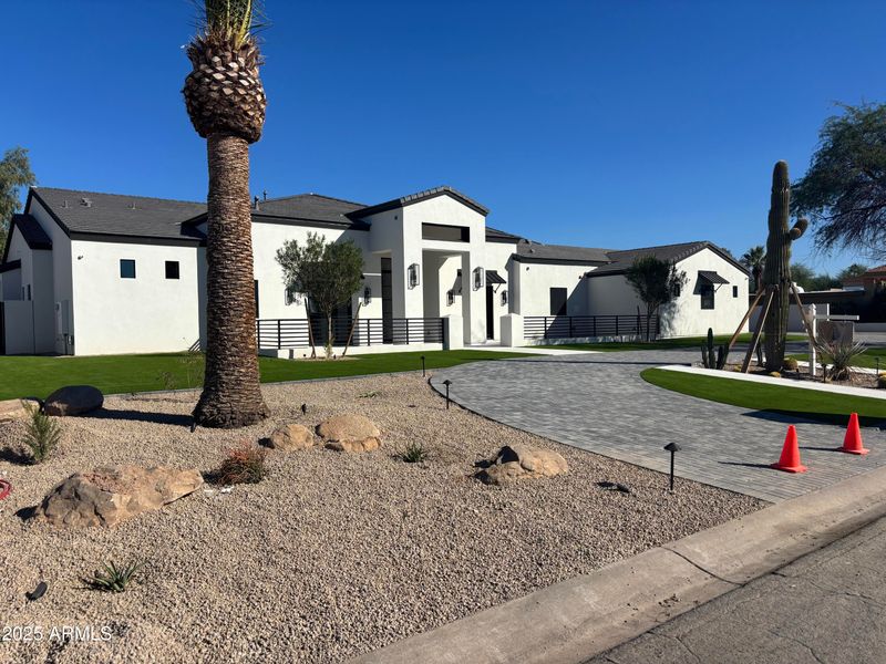 6426 E Turquoise Ave, Paradise Valley, AZ 85253