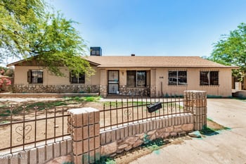 6426 Mulberry Dr, Phoenix, AZ 85033