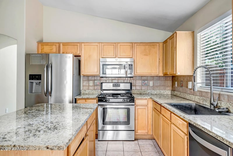6426 Prickly Pear Trl, Phoenix, AZ 85083