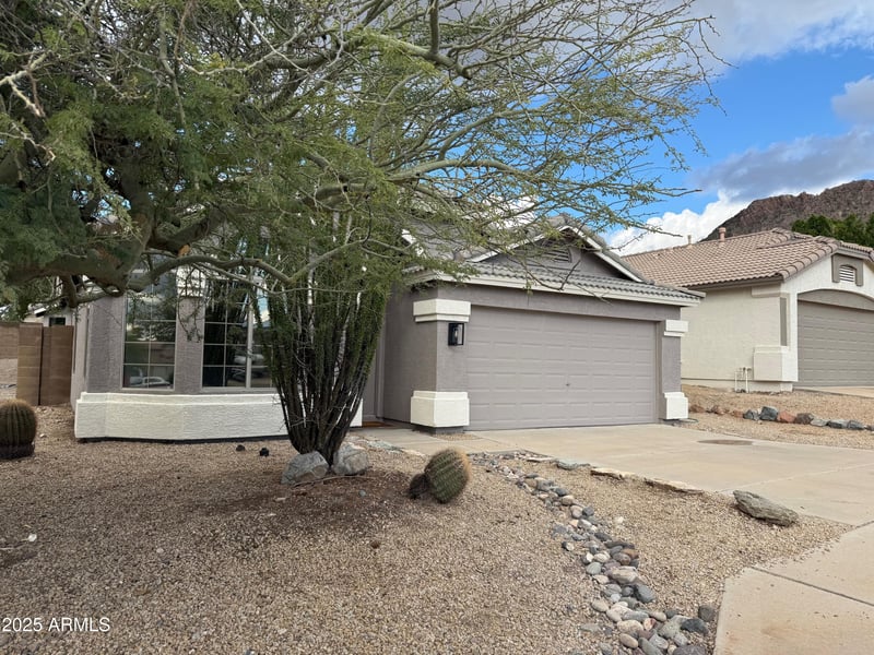 6426 Prickly Pear Trl, Phoenix, AZ 85083