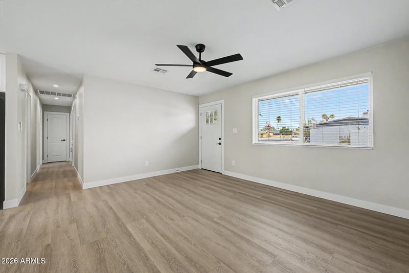6426 47th St, Phoenix, AZ 85042