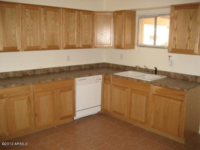 6427 W Glenrosa Ave, Phoenix, AZ 85033