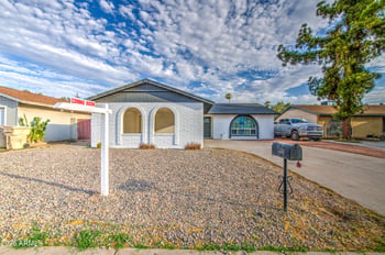 6427 Lawrence Rd, Glendale, AZ 85301
