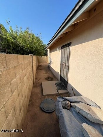 6427 W Shaw Butte Dr, Glendale, AZ 85304