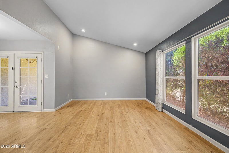 6428 Casper Rd, Mesa, AZ 85205