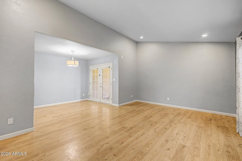 6428 Casper Rd, Mesa, AZ 85205
