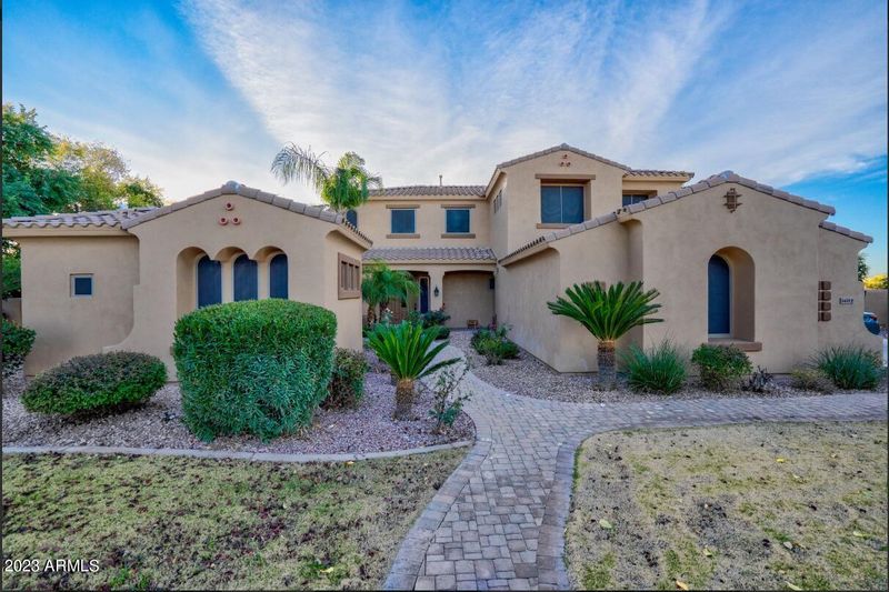 6428 S Magic Ct, Gilbert, AZ 85298