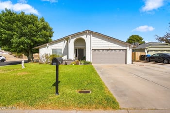 6429 S 17th St, Phoenix, AZ 85042