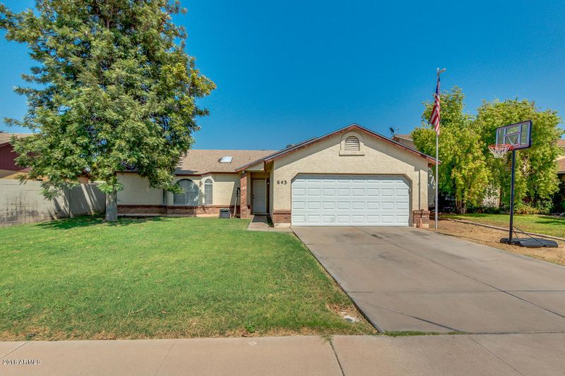 643 S Honeysuckle Ln, Gilbert, AZ 85296