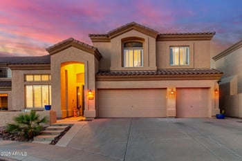 6430 Hackamore Dr, Phoenix, AZ 85083