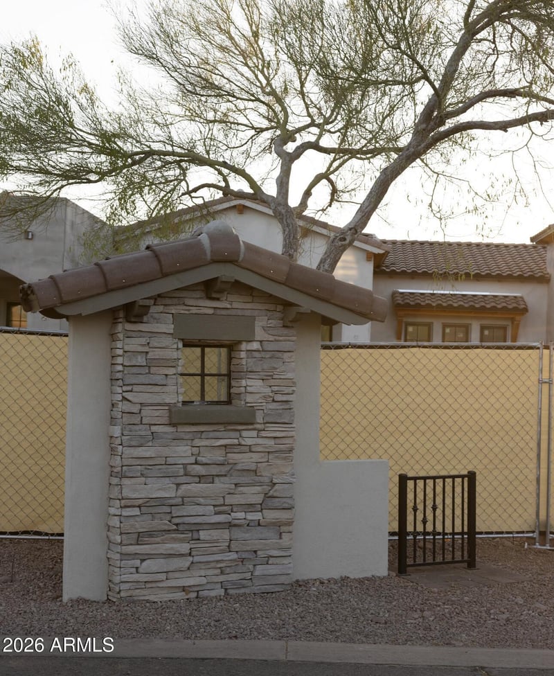6431 Flat Iron Loop, Gold Canyon, AZ 85118