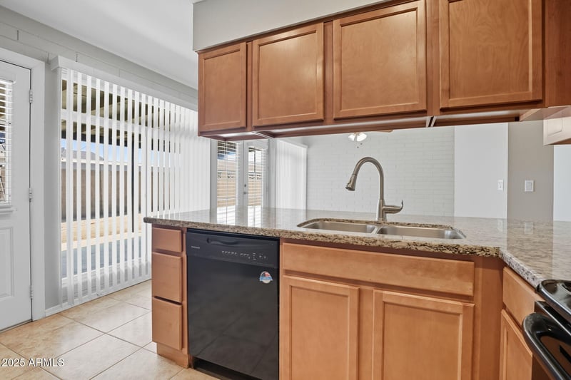6431 Reade Ave, Glendale, AZ 85301