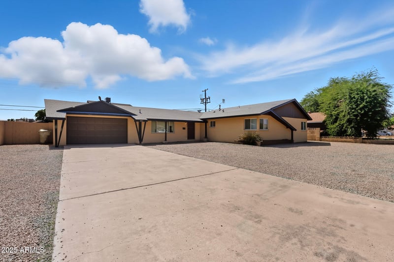 6431 Reade Ave, Glendale, AZ 85301