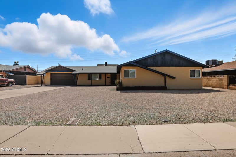 6431 Reade Ave, Glendale, AZ 85301