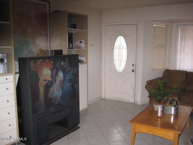 6431 W Mckinley St, Phoenix, AZ 85043