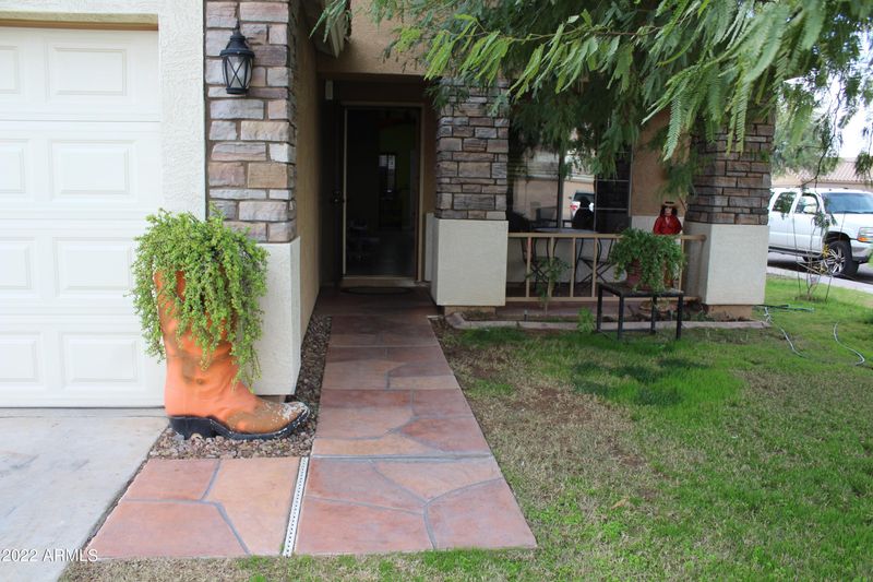 6431 W Winslow Ave, Phoenix, AZ 85043
