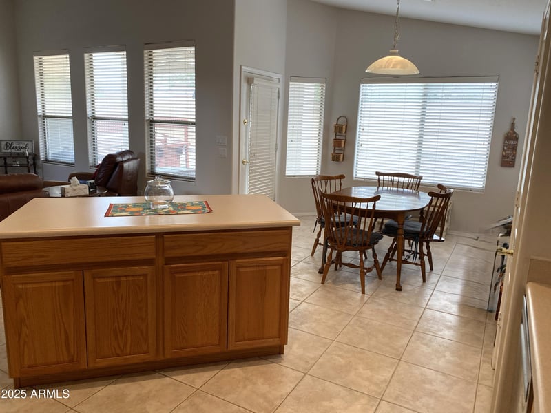 6432 Villa Linda Dr, Glendale, AZ 85310