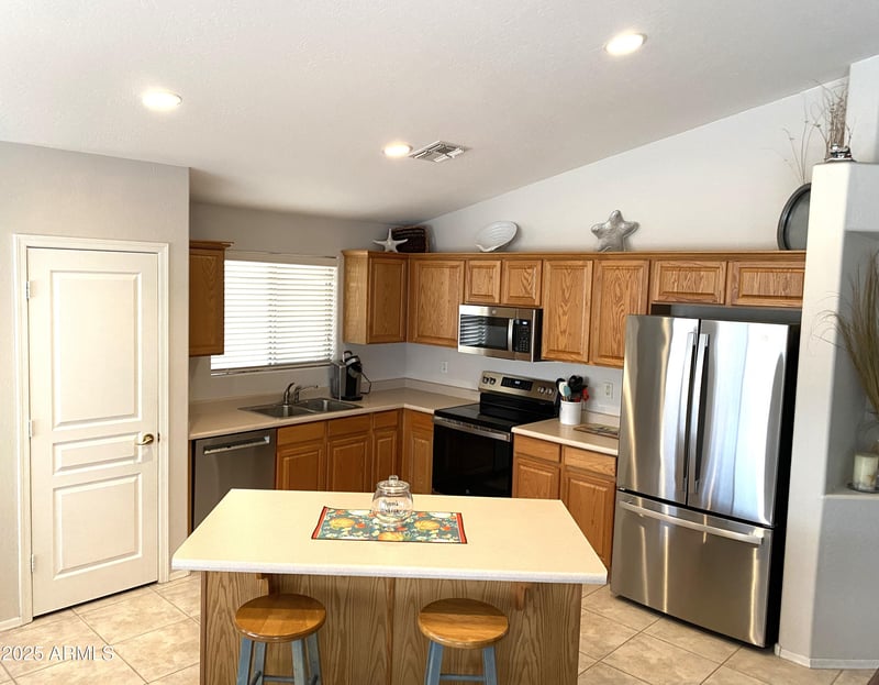 6432 Villa Linda Dr, Glendale, AZ 85310