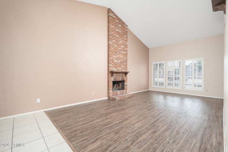 6432 W Grandview Rd, Glendale, AZ 85306