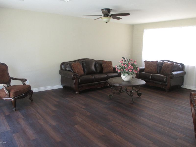 6432 W Windsor Blvd, Glendale, AZ 85301