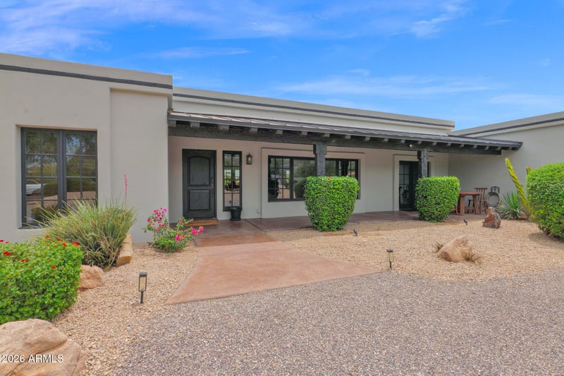 6433 Badgett Ln, Paradise Valley, AZ 85253