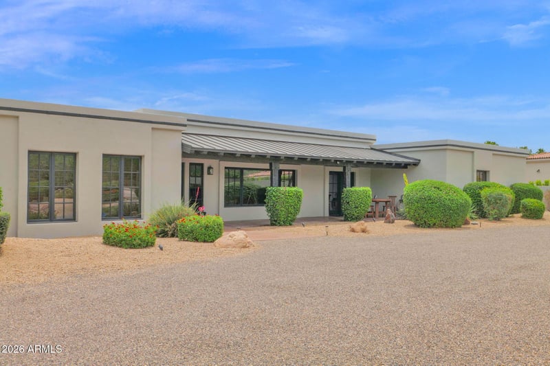 6433 Badgett Ln, Paradise Valley, AZ 85253