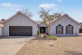 6433 W Kings Ave, Glendale, AZ 85306
