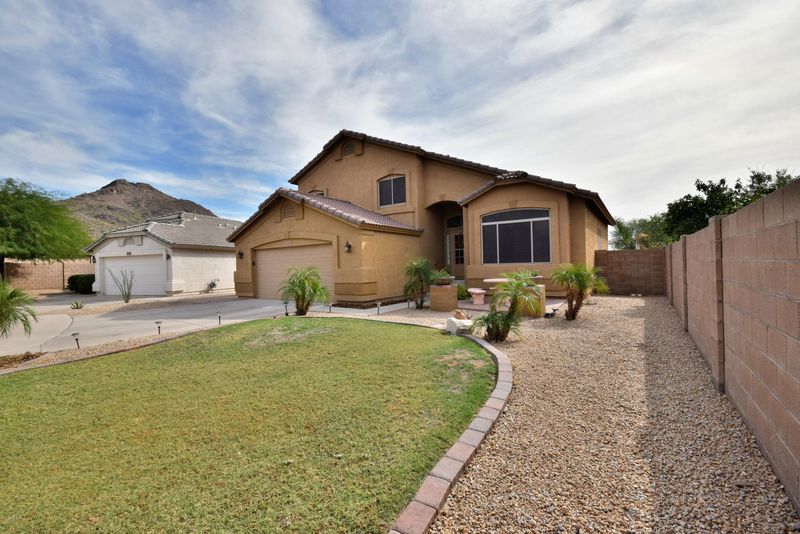 6433 W Lariat Ln, Phoenix, AZ 85083