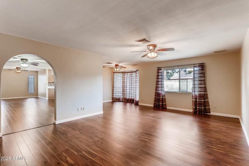 6434 Cortez St, Glendale, AZ 85304