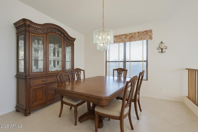 6435 Buckskin Trl, Phoenix, AZ 85083