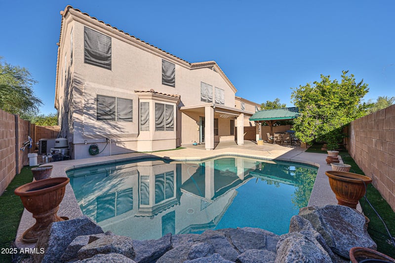 6435 Buckskin Trl, Phoenix, AZ 85083