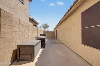 6436 Saddlehorn Rd, Phoenix, AZ 85083