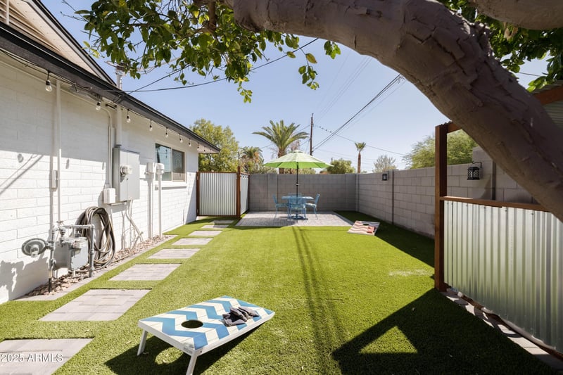 6437 Oak St, Scottsdale, AZ 85257