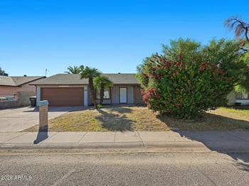 6437 College Dr, Phoenix, AZ 85033