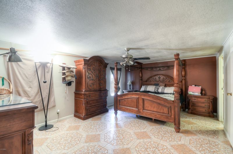 6438 S 75th Ave, Laveen, AZ 85339
