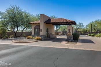 6439 Tombstone Trl, Phoenix, AZ 85083